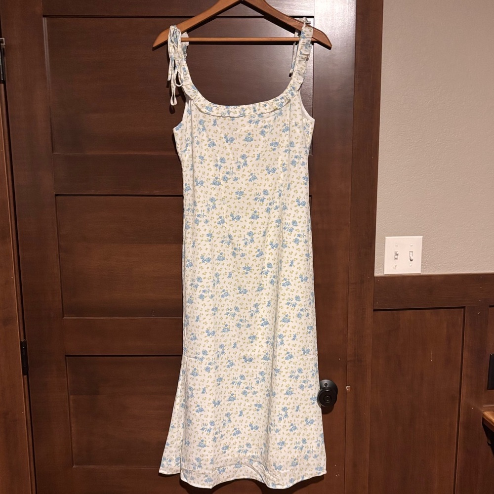 Love + Harmony Floral Tie-Shoulder Midi Dress - Blue on Cream UrbanOutfitters